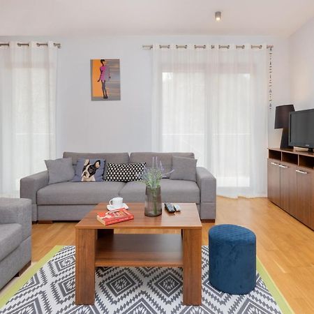 Villa 4 Pory Roku By Noclegi Renters Jastrzębia Góra Exterior foto
