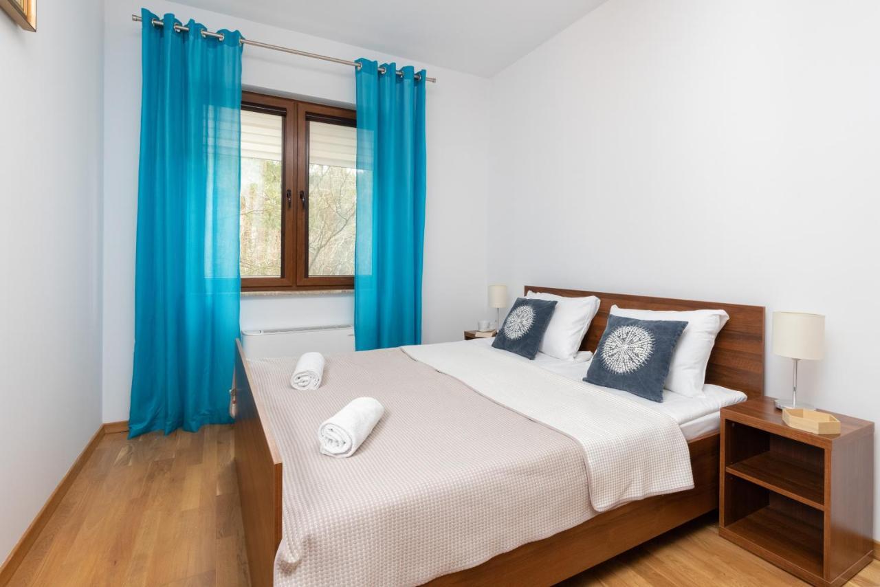 Villa 4 Pory Roku By Noclegi Renters Jastrzębia Góra Exterior foto