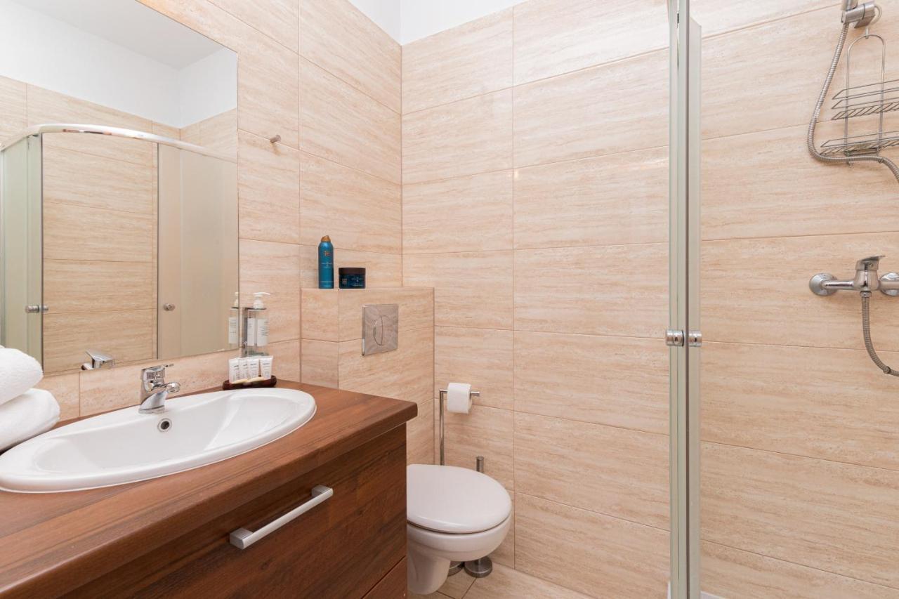 Villa 4 Pory Roku By Noclegi Renters Jastrzębia Góra Exterior foto