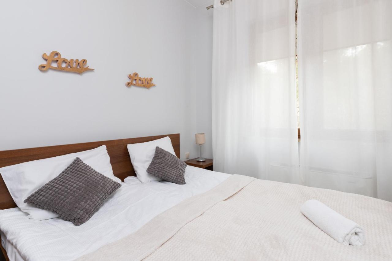 Villa 4 Pory Roku By Noclegi Renters Jastrzębia Góra Exterior foto