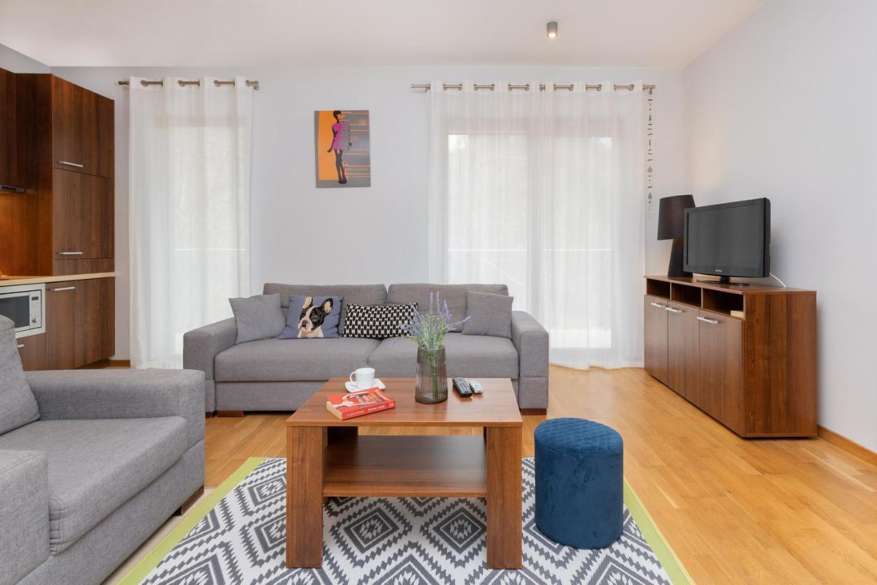 Villa 4 Pory Roku By Noclegi Renters Jastrzębia Góra Exterior foto