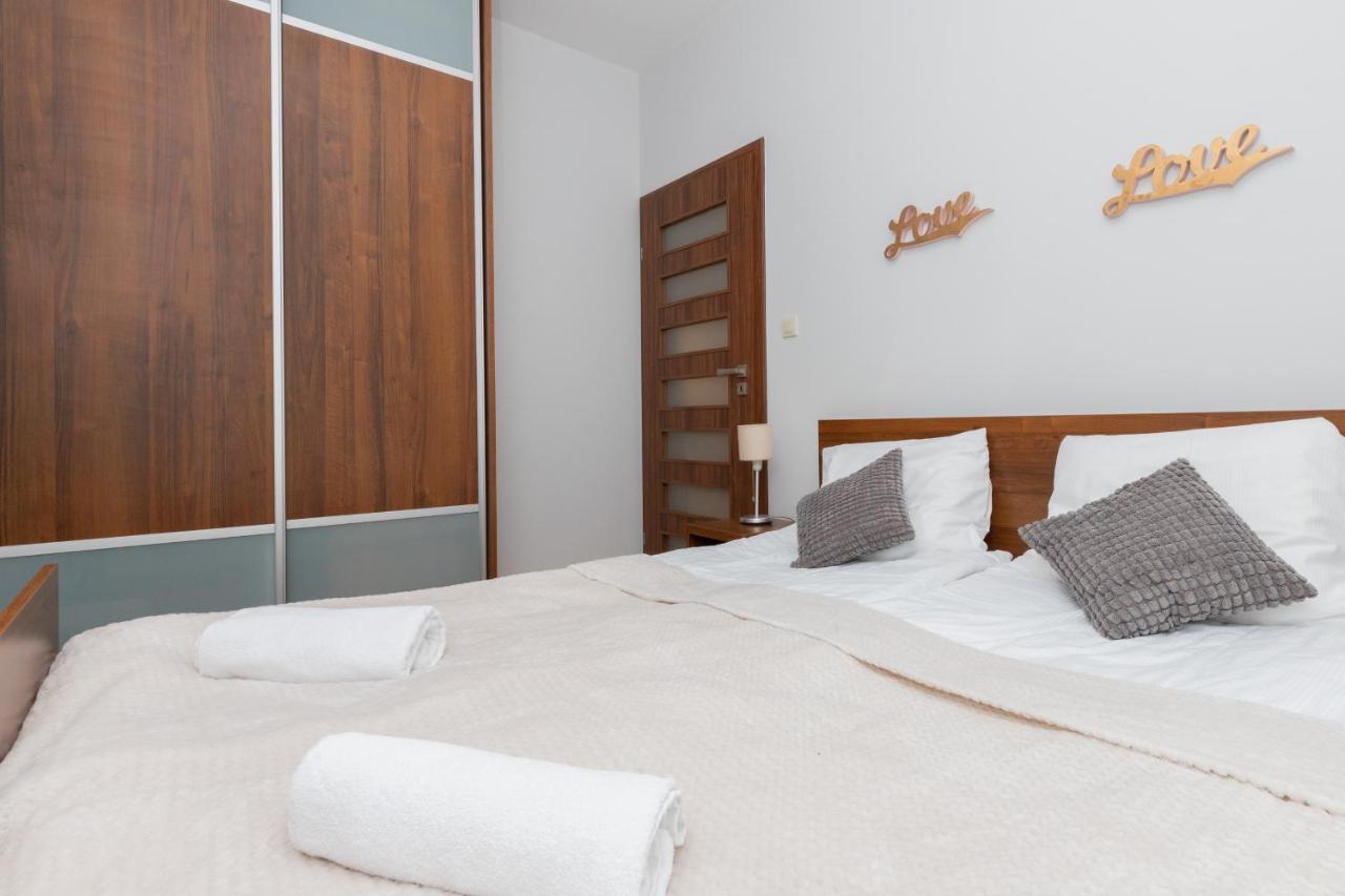 Villa 4 Pory Roku By Noclegi Renters Jastrzębia Góra Exterior foto