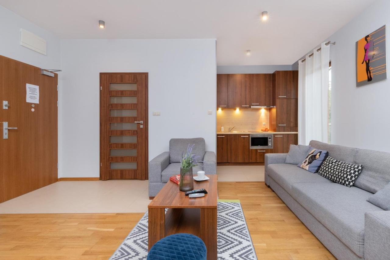Villa 4 Pory Roku By Noclegi Renters Jastrzębia Góra Exterior foto